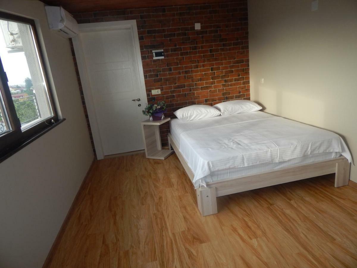 My House Hotel Batumi Exterior foto